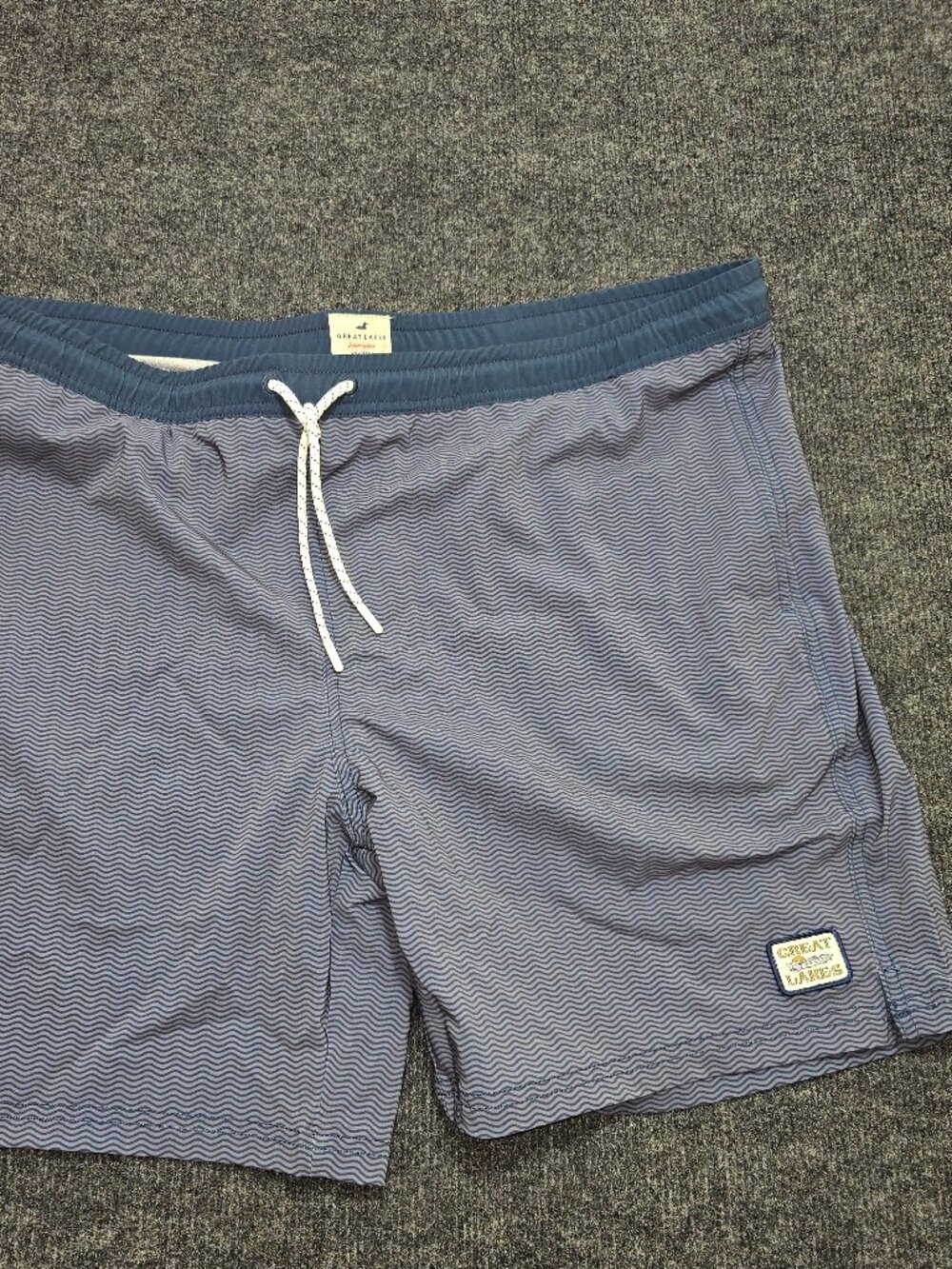 Great Lakes Swim Trunks Men’s XXL Blue Wave Print Fully Lined Drawstring Sierra